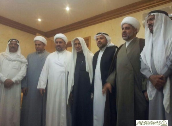 تكريم سماحة الشيخ عبد الحميد ال مرهون تكريم سماحة الشيخ عبد الحميد ال مرهون