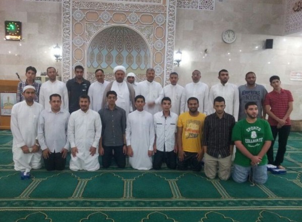 المعتكفون١٤٣٤هجري مسجد المصطفى المعتكفون١٤٣٤هجري مسجد المصطفى